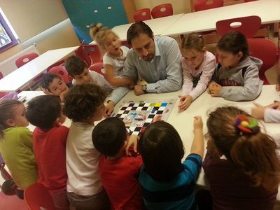Chess race oyunuyla satranç oynadık!